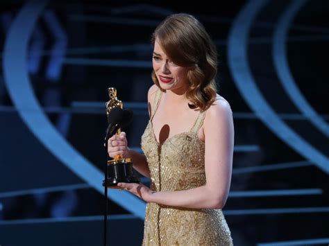 Best Actress Winner Emma Stone Thanks Greatest Partner Ryan Gosling