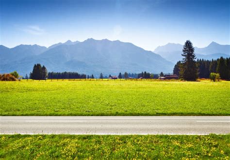 Road Side View Stock Photos Pictures And Royalty Free Images Istock