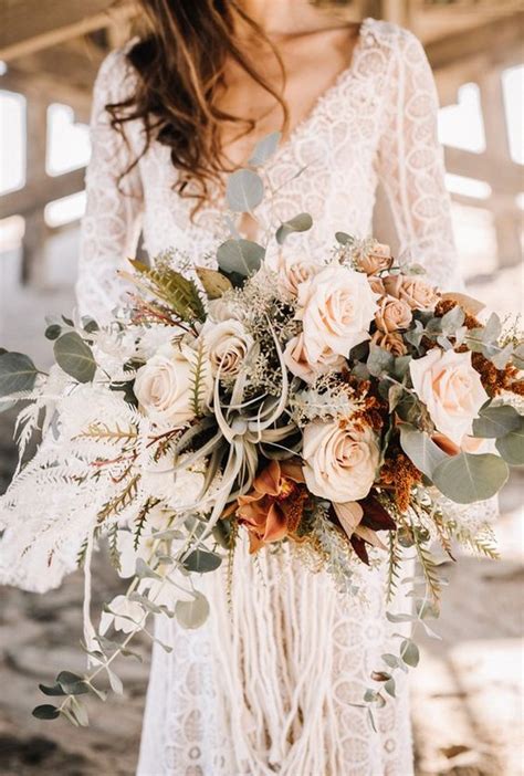 20 Gorgeous Boho Wedding Dresses To Get Inspired In 2022