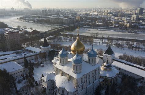 Schneemangel In Der Hauptstadt Moskaus Warmer Winter Moskauer