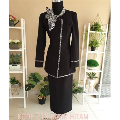Tak perlu khawatir dengan kebutuhan berbagai model seragam, karena. SET BLAZER BAJU SERAGAM KOMBI BATIK HITAM CANTIK KERJA ...
