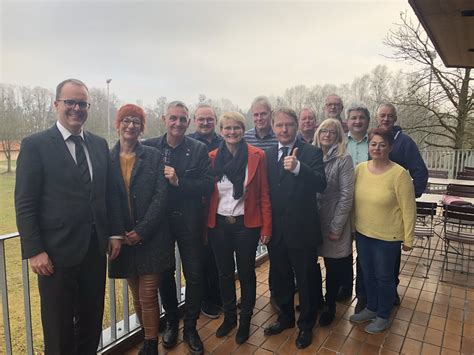 Mehr als 31.000 grundstücksangebote im monat. SPÖ Schärding und SPD Neuhaus: Kommunalpolitisches Treffen ...