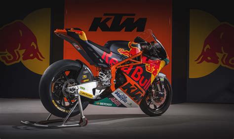 Moody Photos Of The Ktm Moto2 Race Bike Asphalt And Rubber