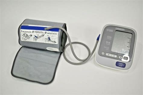 Omron Bp760 7 Series Upper Arm Blood Pressure Monitor Ebay