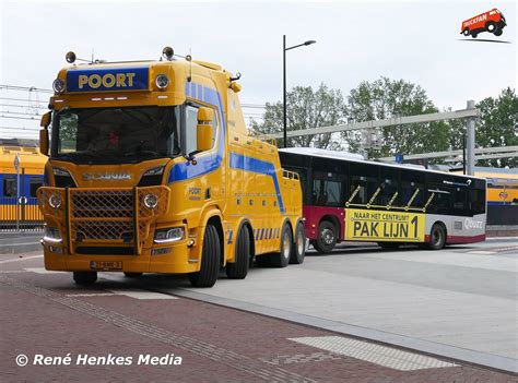 Flickr photos, groups, and tags related to the hoogkerk flickr tag. Poort Hoogkerk heeft Scania R650 V8 8x4 als bergingstruck ...