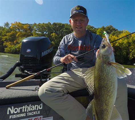 Walleye Fishing With The Rippin Minnow Northland Fishing Tackle