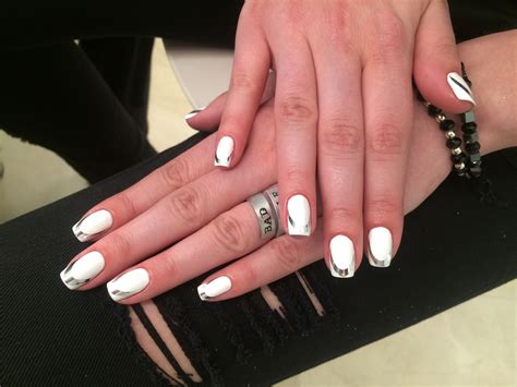 A Different French In Ss2016 Trends ️ Manicure Nails Trends Beauty