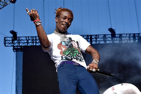 Lil Uzi Verts Label Wont Let Him Release Music According To Source