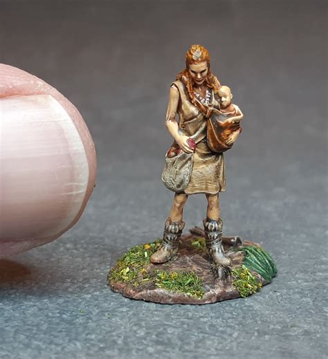 Gladiator Lord General And Warlord Miniature For Wargaming