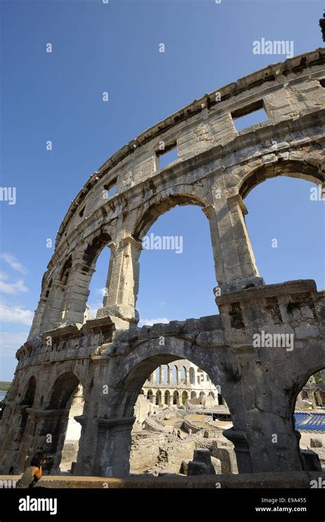 Roman Amphitheater Of Pula Croatia Stock Photo Alamy