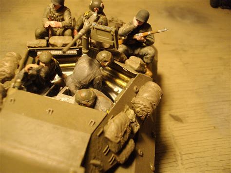 Us Tank Crew Plastic Model Military Figure 135 Scale 35126