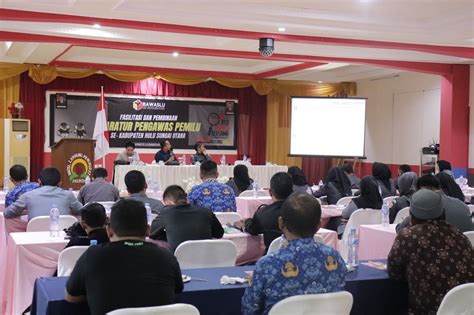 Panwascam Se Kabupaten HSU Ikuti Pelatihan Materi Jurnalistik Bersama PWI Dorong Pengetahuan