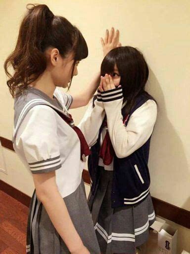 Suwaainya Kabedon Girl Couple Lesbian School Girl Japan