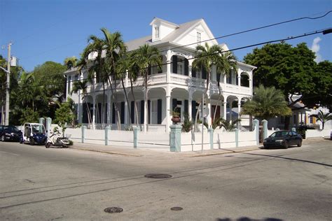 We did not find results for: Dean Farris Style : Remembering Angelo in Key West