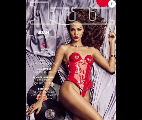 Joan Smalls Sexy En Body En Latex Sur La Couverture Du Num Ro De