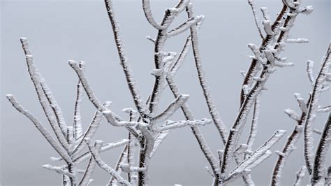 NWS: Oklahoma to see cold temperatures, possible freezing rain