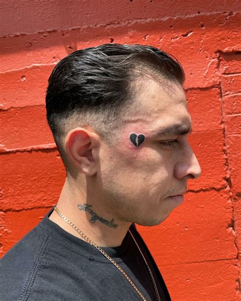11 Broken Heart Face Tattoo Ideas That Will Blow Your Mind Alexie