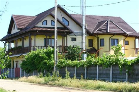 Două momente interesante au marcat acest ultim termen. Căsătorie din interes - povestea de dragoste dintre Liviu ...
