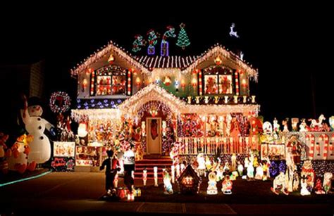 Looking for the perfect christmas decor for your home? Village Christmas Home Decoration 2015 - Village Of Odell ...