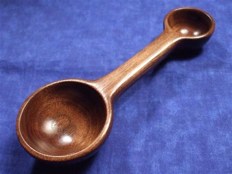 May 13, 2005 · occasionally you'll see 1/16 teaspoon (pinch), 1/3 teaspoon, 2/3 teaspoon, 1 1/2 teaspoon sizes and 1/2 tablespoon. Hand carved tablespoon teaspoon measure in black walnut ...