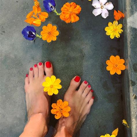 Sonya Krauss Feet