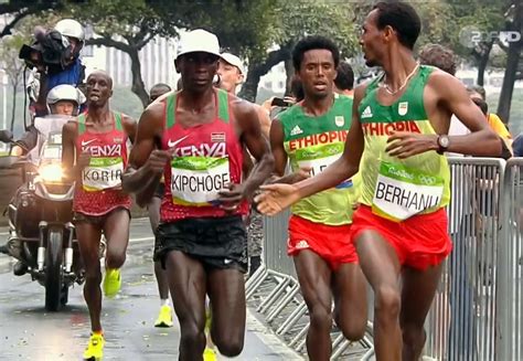 The restrictions on international arrivals would have separated williams from her daughter alexis olympia, who. 31. Olympische Spiele in Rio de Janeiro - Marathon der ...
