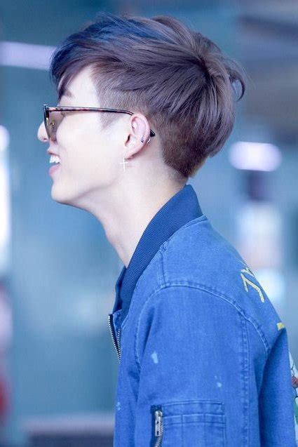 Want an authentic asian hairstyle? Korean Fade Hairstyle | Korean men hairstyle, Korean ...