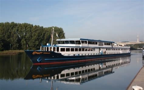 Feenstra Rijn Lijn Specialist In Riviercruises