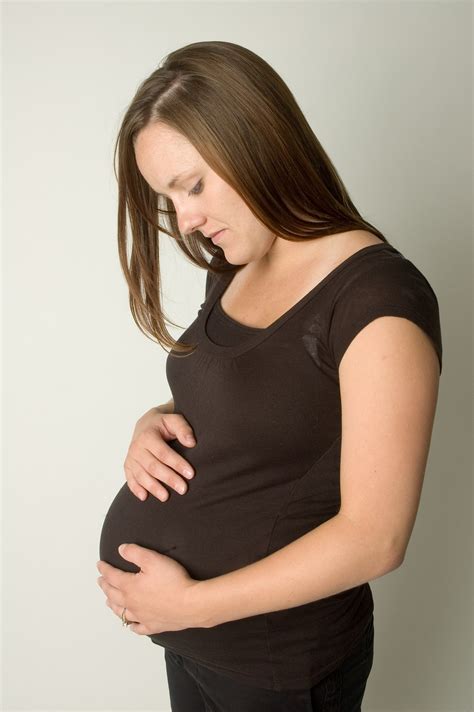 View Young Mother Pregnancy Risks Png Popularspink