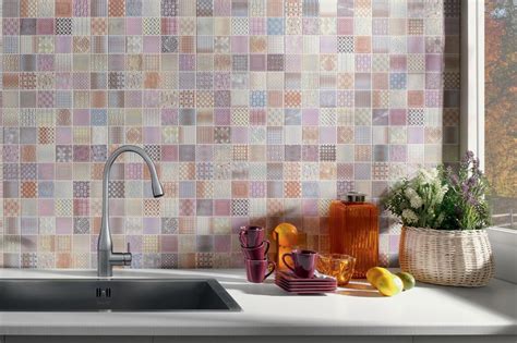 Stainless steel tiles are very durable, can be both quick and clean to classic cuisine, as well as modern and minimalist kitchen did well. Kitchen wall tiles: Ideas for every style and budget ...