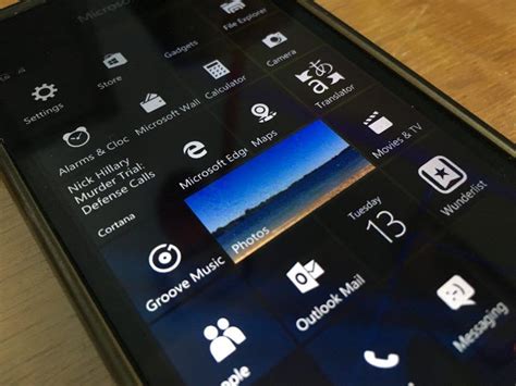 Heres What Windows Phone Users Can And Cant Do With Windows 10 Pc