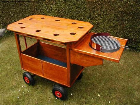 Mit bollerwagen und bier durch die natur. Bollerwagen mit Grill | Bollerwagen, Bollerwagen bauen ...