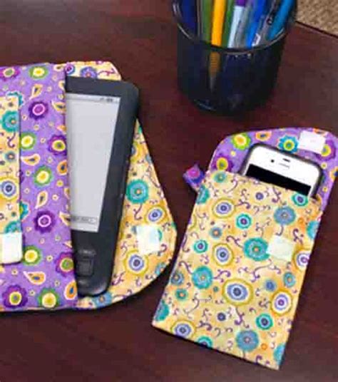 E Reader Carrier And Cell Phone Holder Crochet Phone Cases Sewing