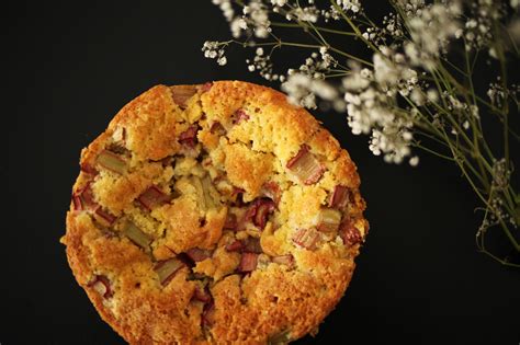 Danach die eier dazu geben und untermixen. Rhabarber Apfel Kuchen - Pottgewächs