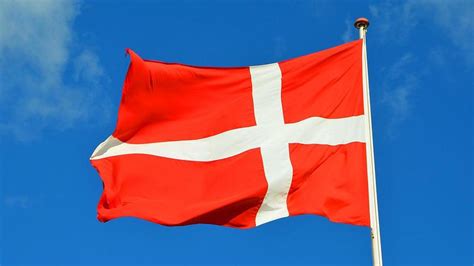 Denmark has cut in half the physical distance its citizens must maintain, as the country takes a key step toward ending two months of restrictions on movement. Denmark: Coronavirus Measures for Payroll - activpayroll