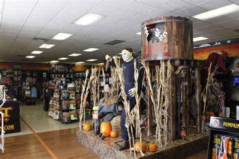 Cool Halloween Store Wenatchee 2022 References Get Halloween 2022