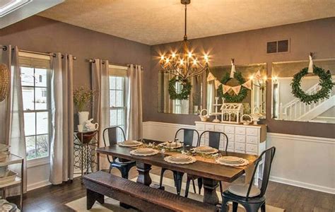 Earth element, grounding the dining room is another gathering spot for the family, to dine and nourish. Best Dining Room Paint Colors For 2019 - Designing Idea
