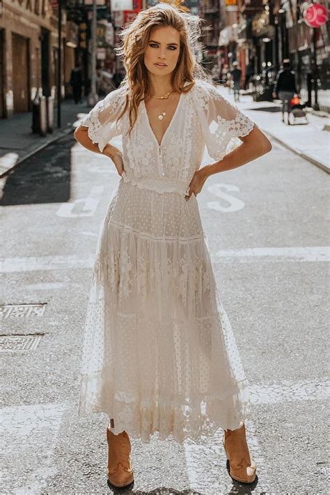 White Chic Luminous Dawn Lace Gown Short Sleeve Wedding Dress Lace