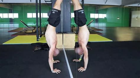Handstand Workout Benefits Tutor Suhu