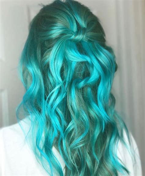 Pin By Melissa Bryant On Coloured Hair Coloured Hair Hair Styles Long Hair Styles
