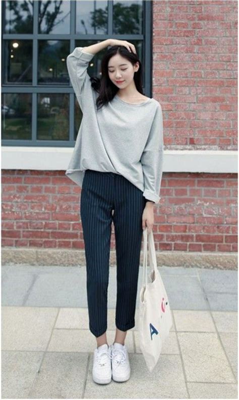 Korean Fashion Style Female Depolyrics