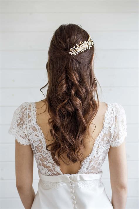 Aster Pearl Wedding Hair Comb Victoria Millesime