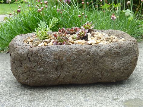 Gardening Tips And Good Plants Make A Small Stone Effect Planter