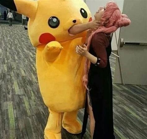 𝖇𝖎𝖟𝖆𝖗𝖗𝖊 𝖎𝖒𝖆𝖌𝖊𝖘 bizarre images twitter pikachu memes pokemon memes funny pictures