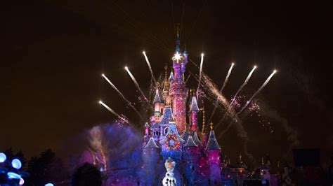 De Sueño En Sueño Hasta Perderse En Disneyland París