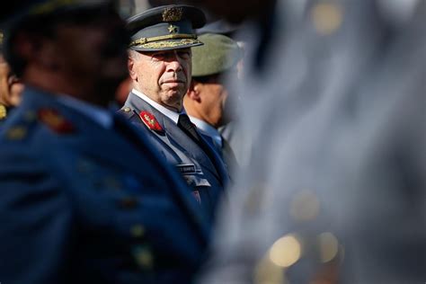 Rovisco Duarte Exonerado De Chefe Do Estado Maior Do Exército Portugal SÁbado
