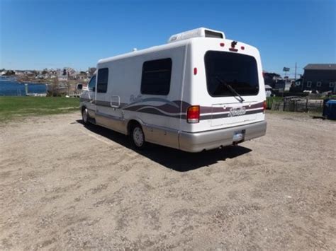 To we found that rockford.craigslist.org is poorly 'socialized' in respect to any social network. 2000 Winnebago Rialta 22QD, Class B RV For Sale By Owner ...