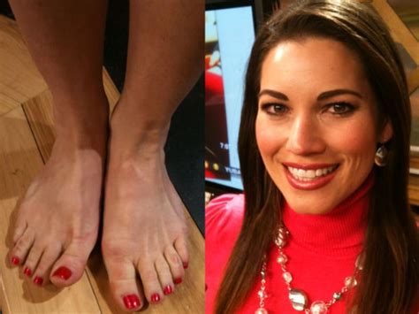 Lisa Gonzaless Feet