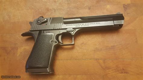 Magnum Research 357 Magnum Desert Eagle Pistol