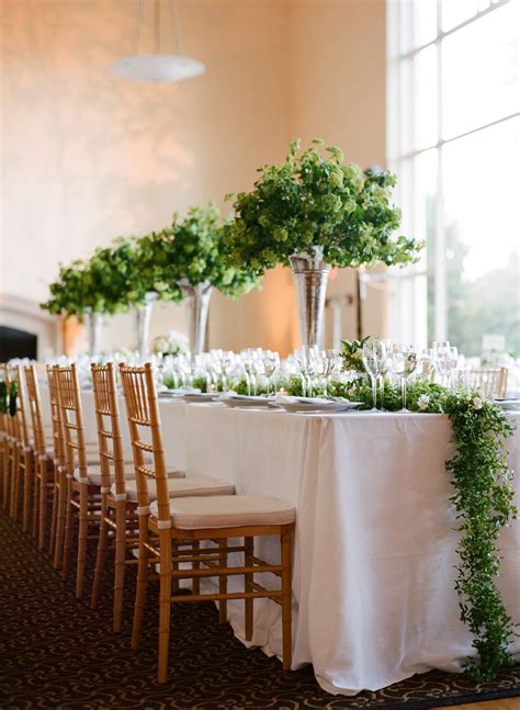 15 Wedding Tablescapes That Prove Its Time To Ditch Flowers Greenery